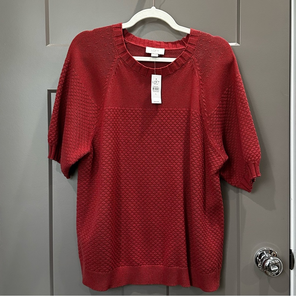 Loft Outlet short sleeve sweater NWT XL, reddish pink/dark coral